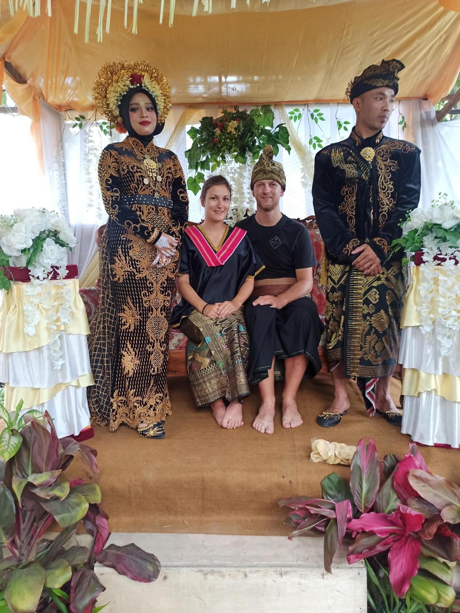 Bunga Maliq Bungalow Lombok 테테바투 외부 사진