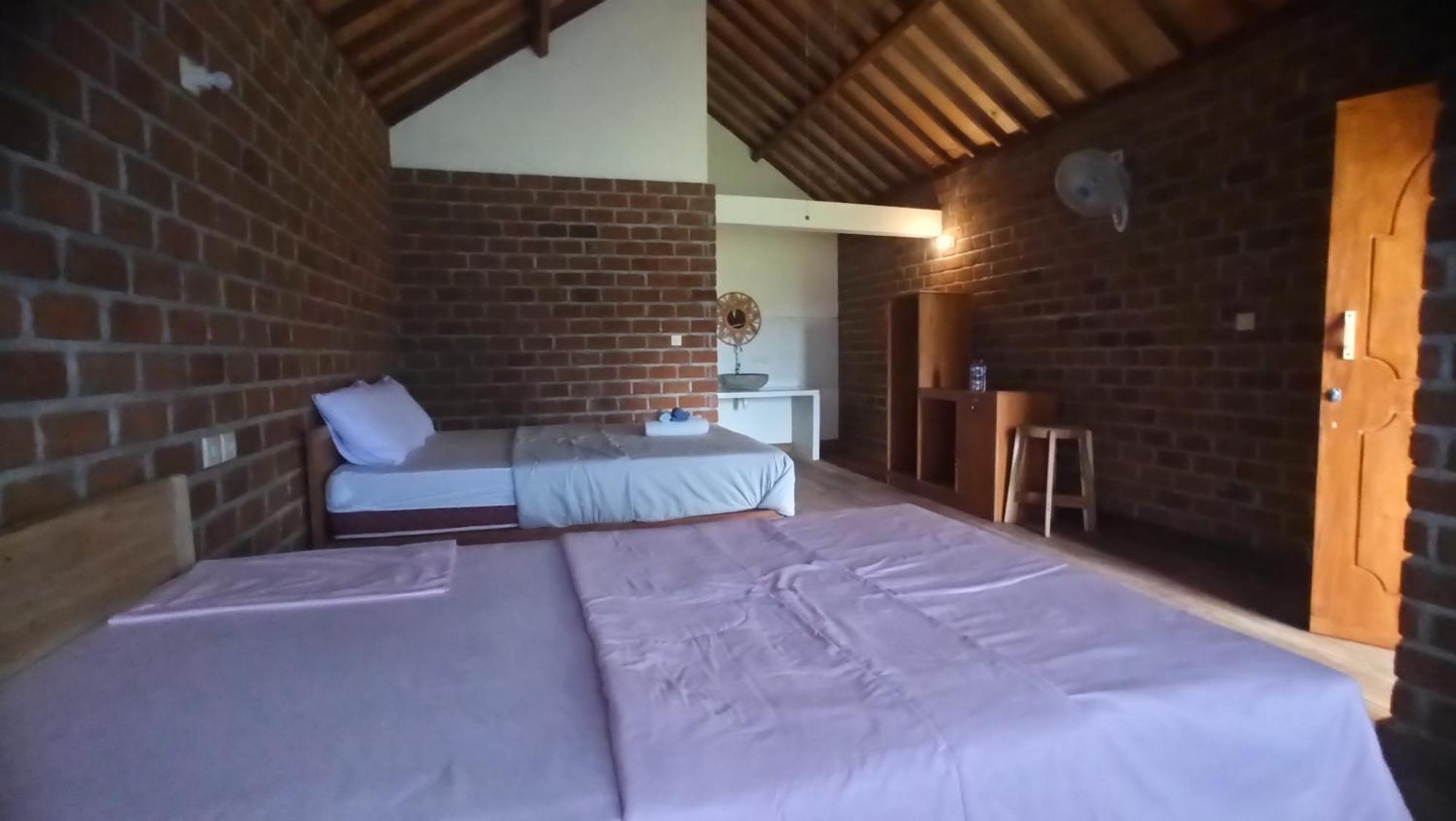 Bunga Maliq Bungalow Lombok 테테바투 객실 사진