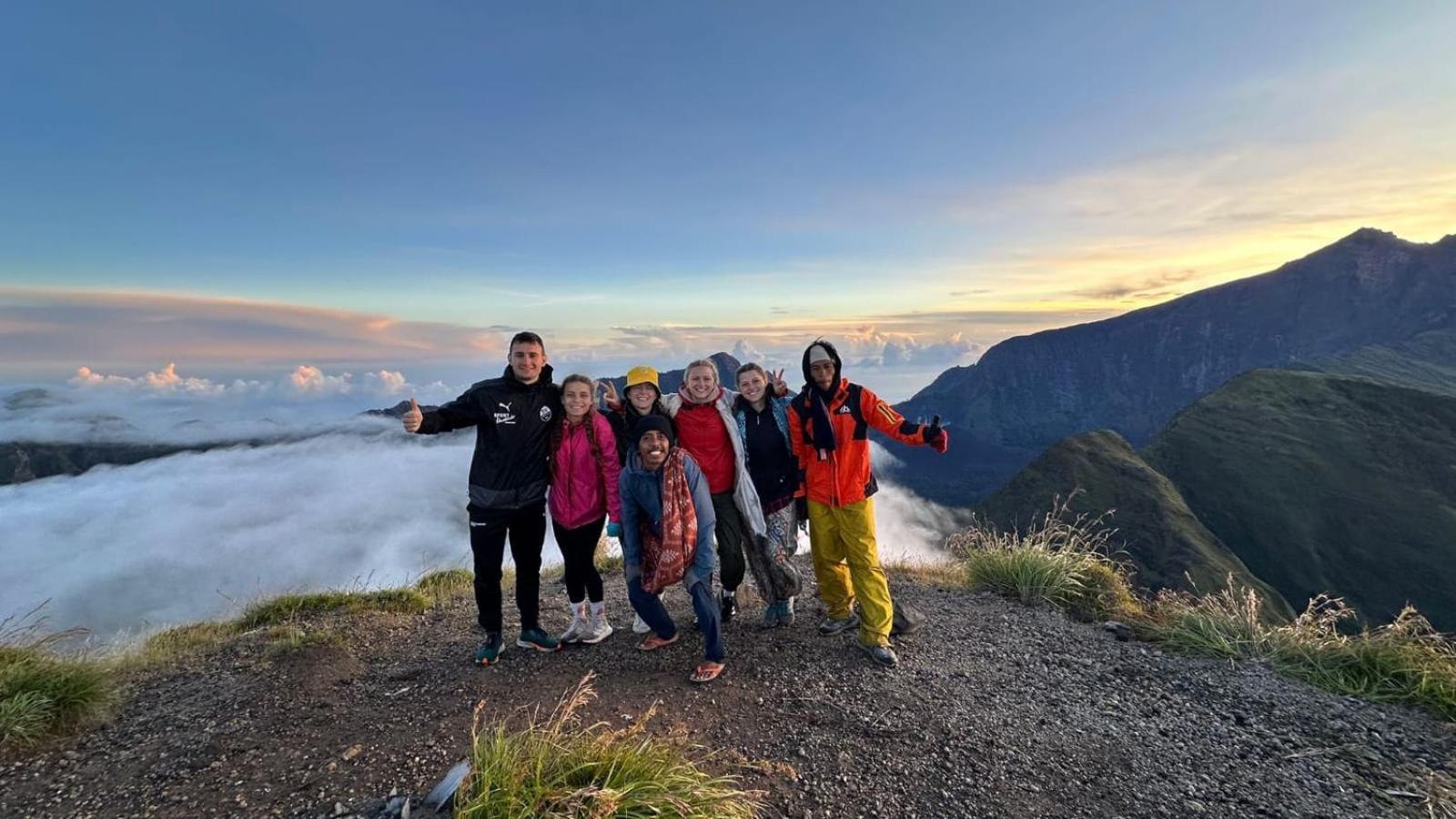 Bunga Maliq Bungalow Lombok 테테바투 외부 사진