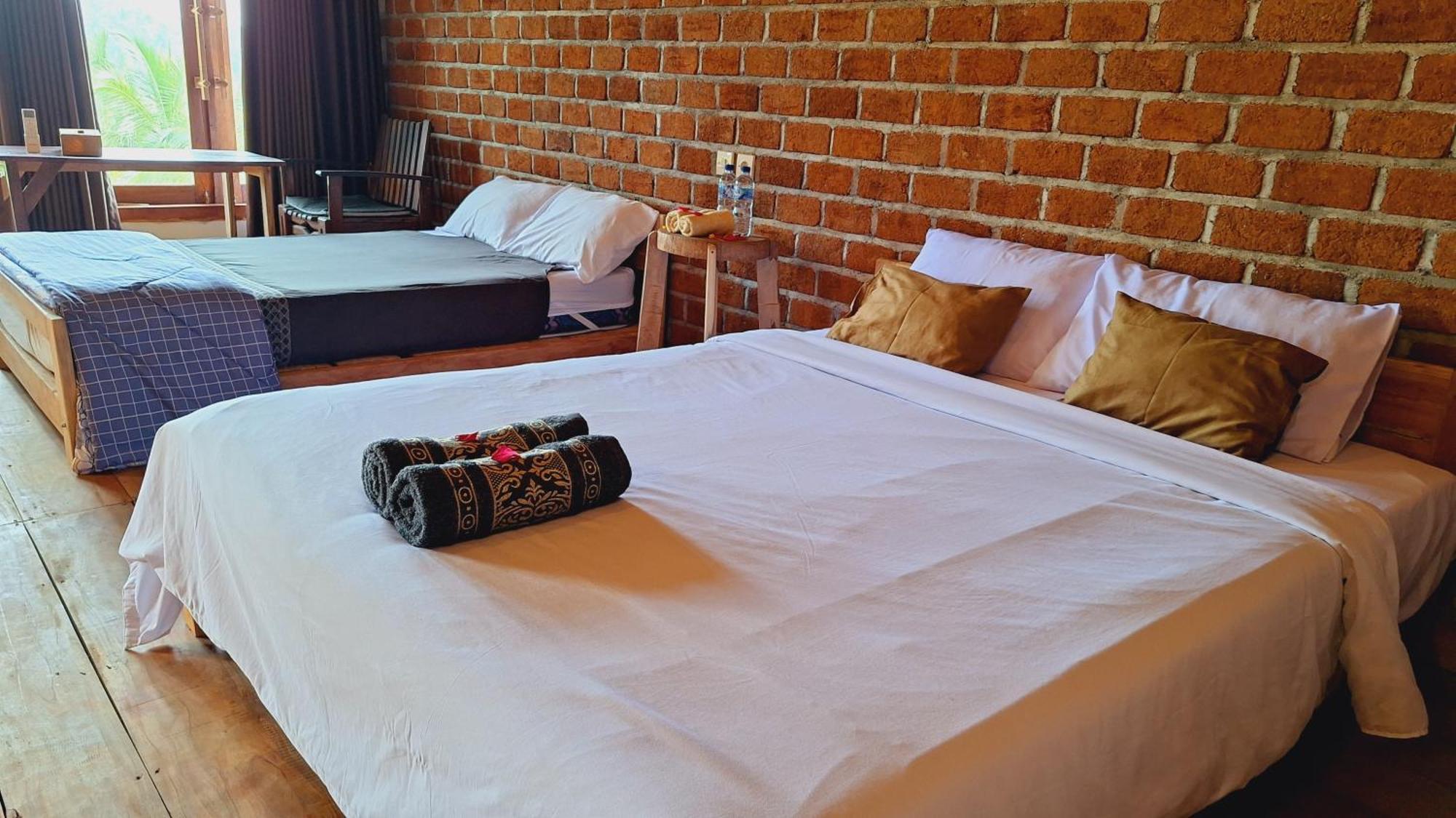 Bunga Maliq Bungalow Lombok 테테바투 외부 사진