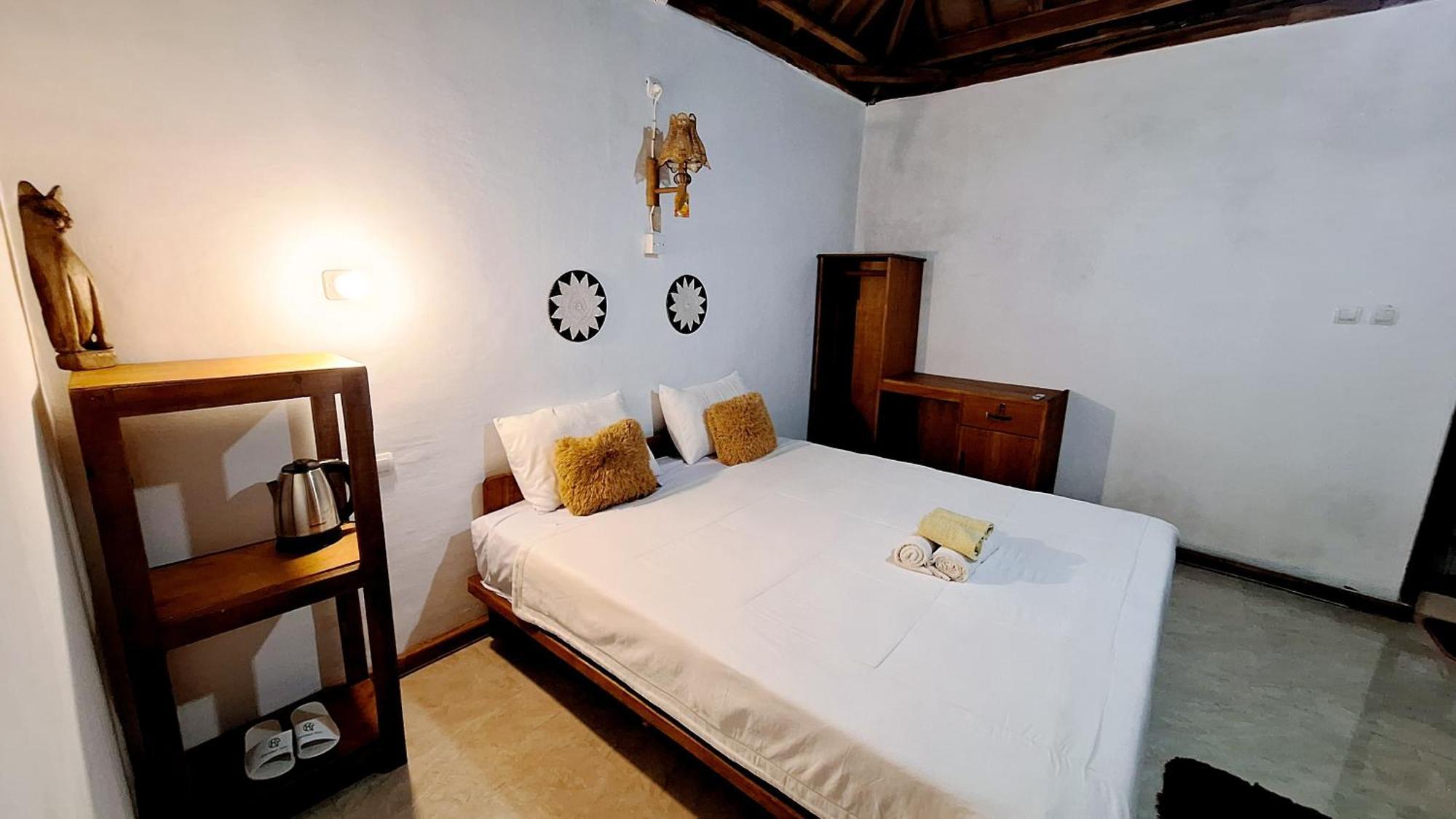 Bunga Maliq Bungalow Lombok 테테바투 외부 사진